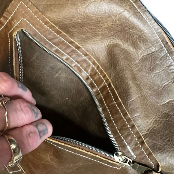 DANCING CACTUS DESIGNS Women’s Brown Cowhide Turquoise Tooled Leather Fringe Sho - Picture 7 of 7